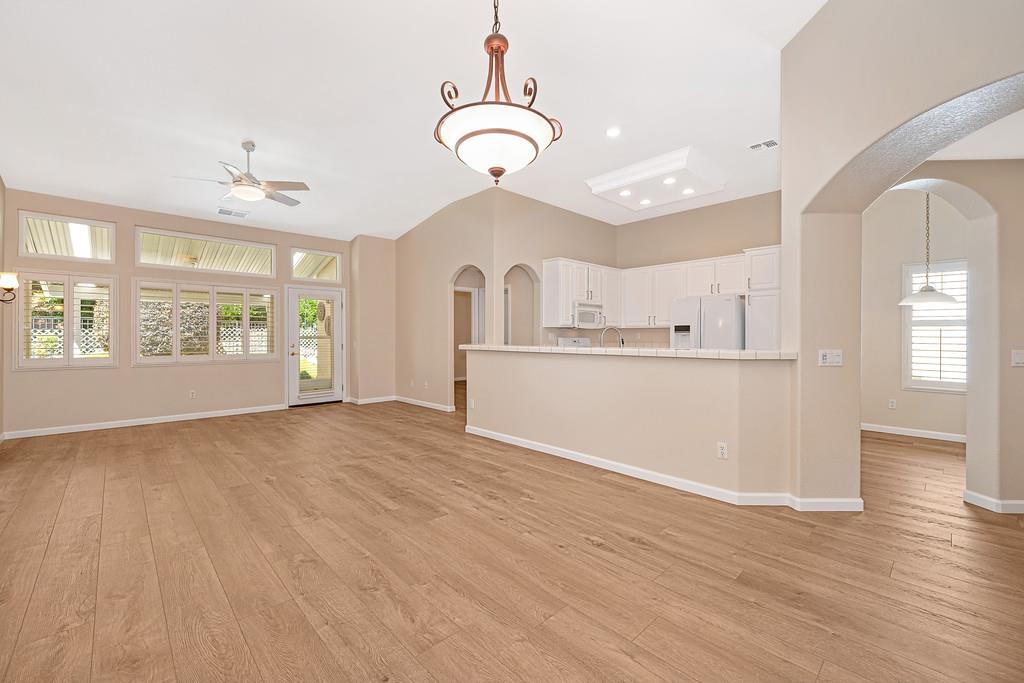 752 Diamond Glen Circle