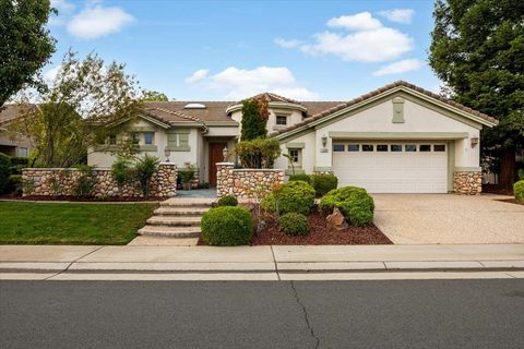 1006 Fairway Valley Lane Lincoln CA 95648