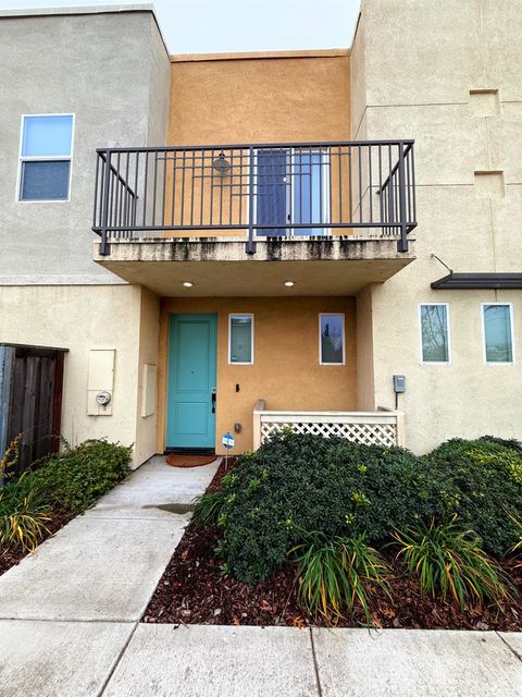 3894 E Commerce Way Sacramento CA 95834