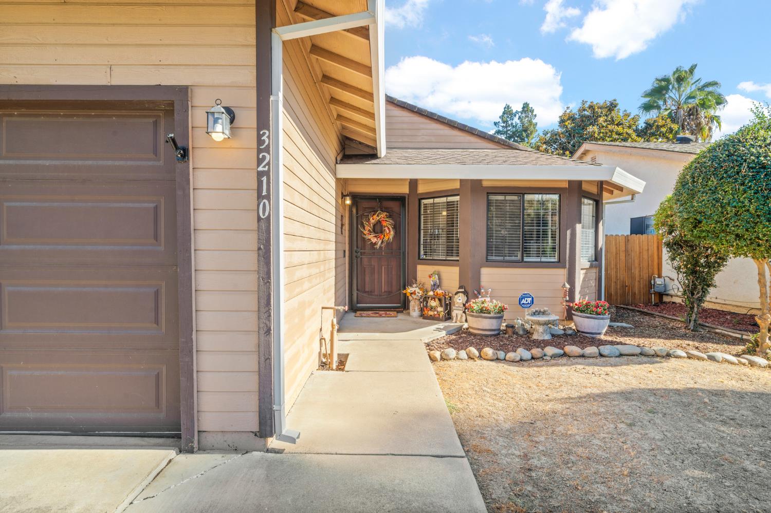 3210 Lemitar Way
