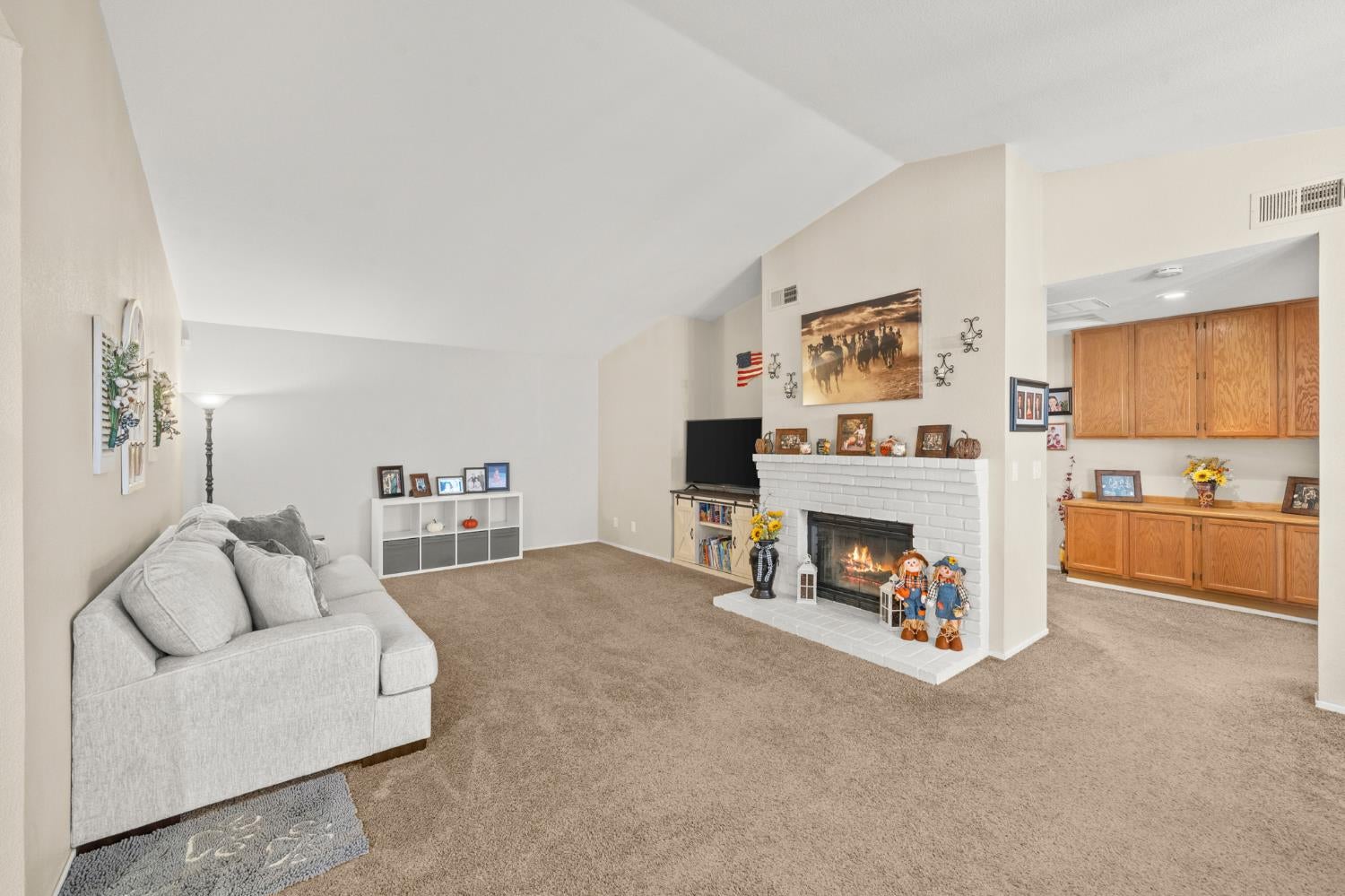 3210 Lemitar Way