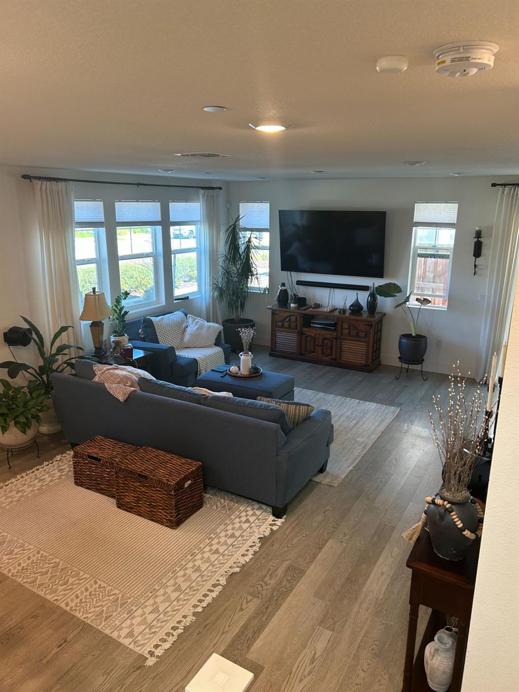 Photo of 2136 Marina Drive, Lathrop, CA 95330 (MLS # 226030745)