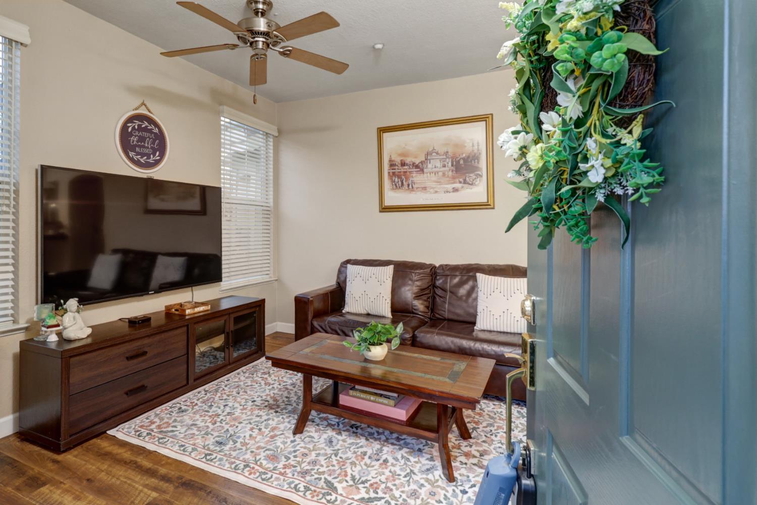 2898 Brighton Beach Way