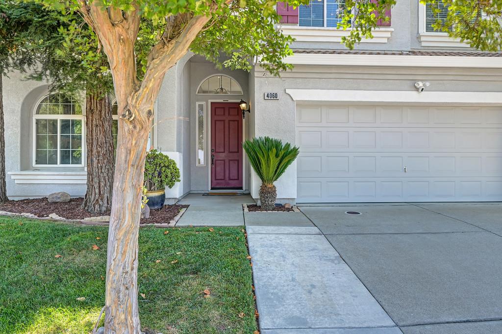 4060 Clarewood Way