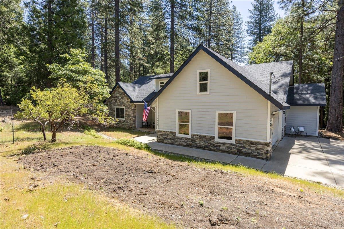 5315 Wildberry Drive