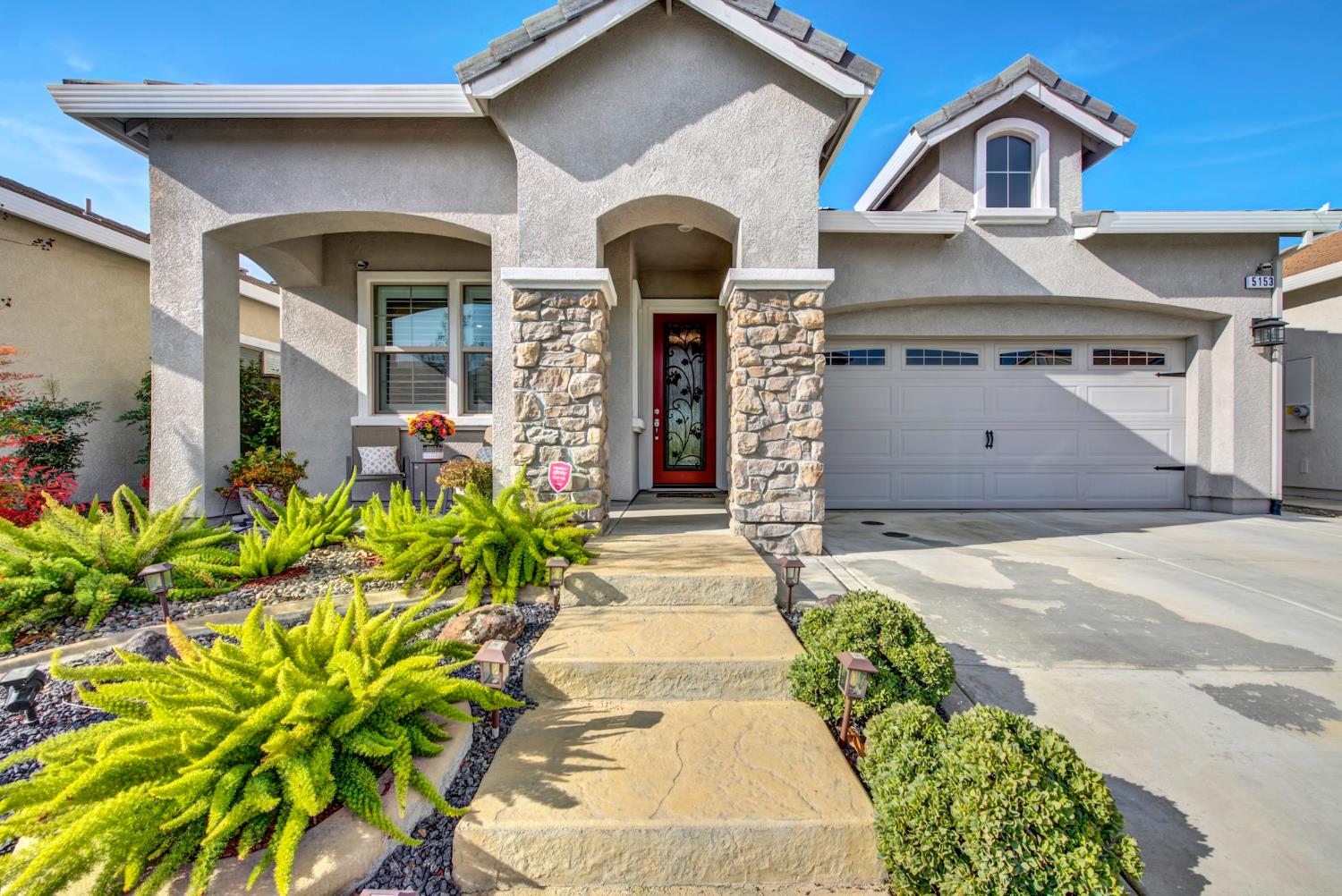 5153 Creekhollow Way