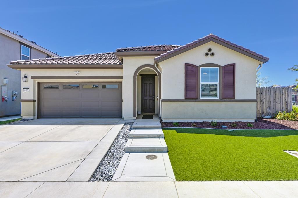 3250 Sienna Bluff Place