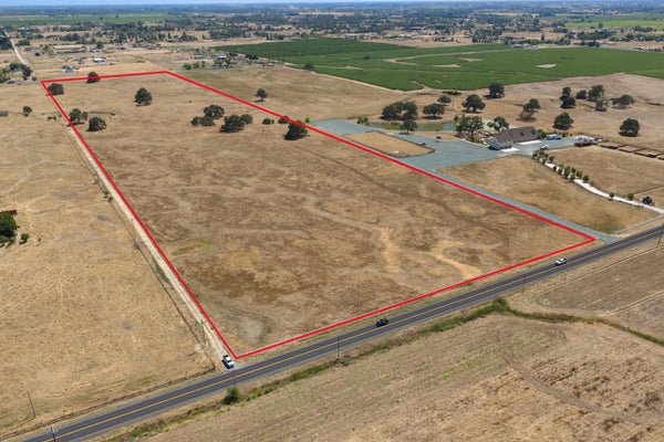 14664 LIBERTY RD, GALT, CA 95632 - Image 56e7da82daa01927ddcdb700ad77eb05/2087005457