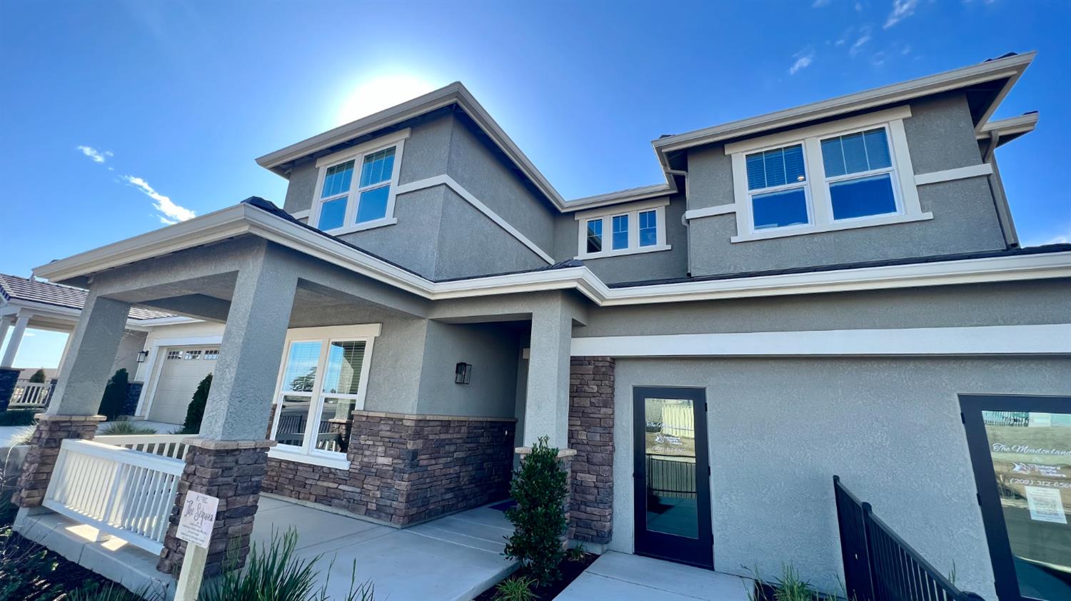 1030 Meadowlands Drive