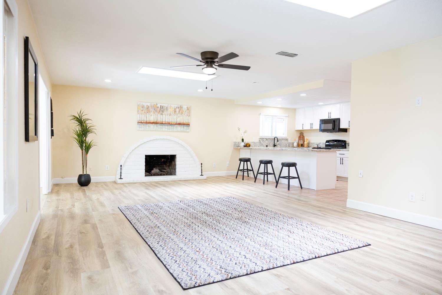 5994 Jeanine Drive