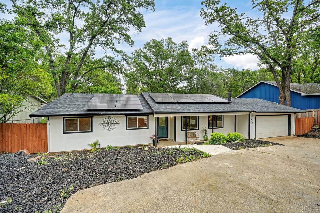 3831 Sheridan Road