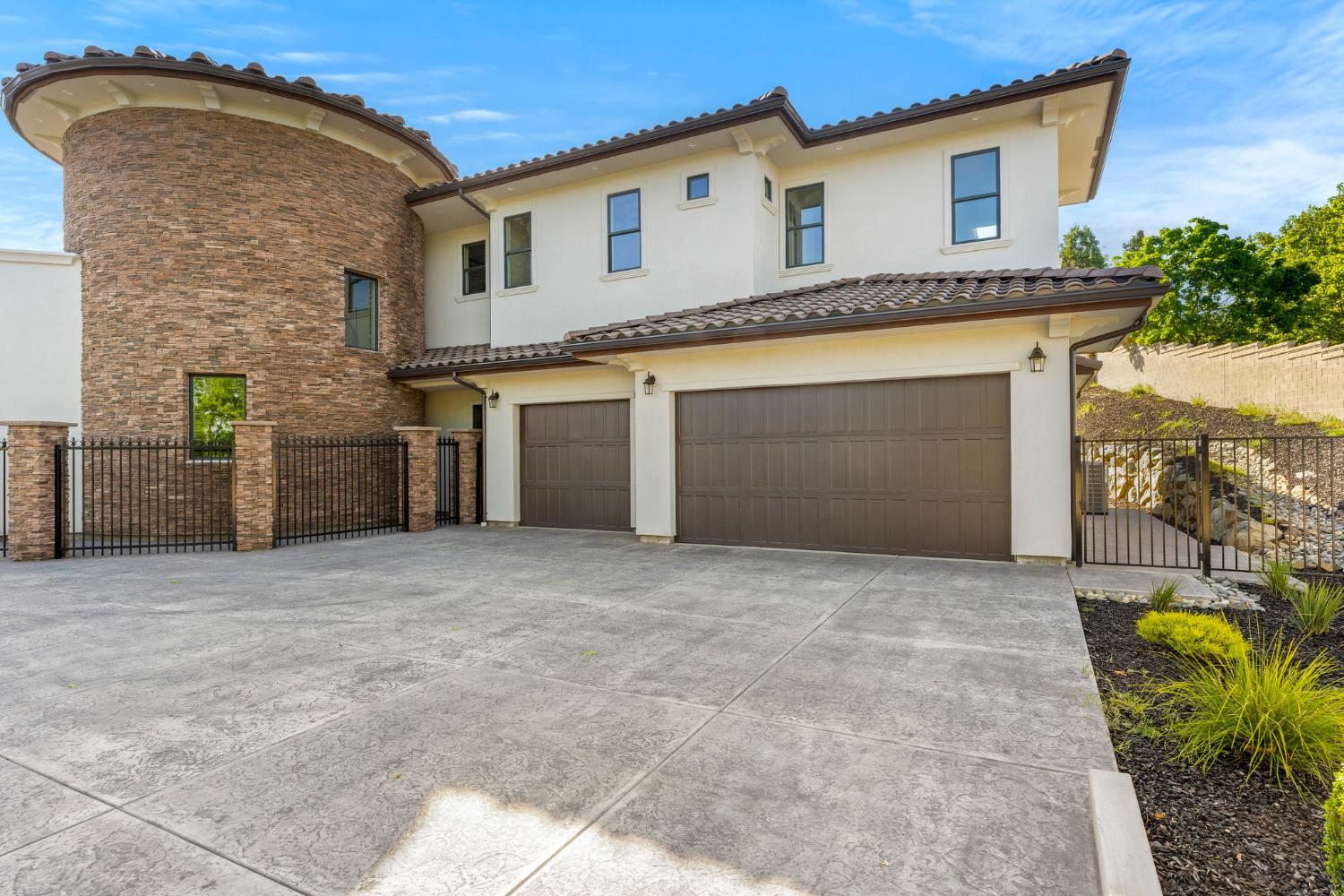 3000 Corsica Drive