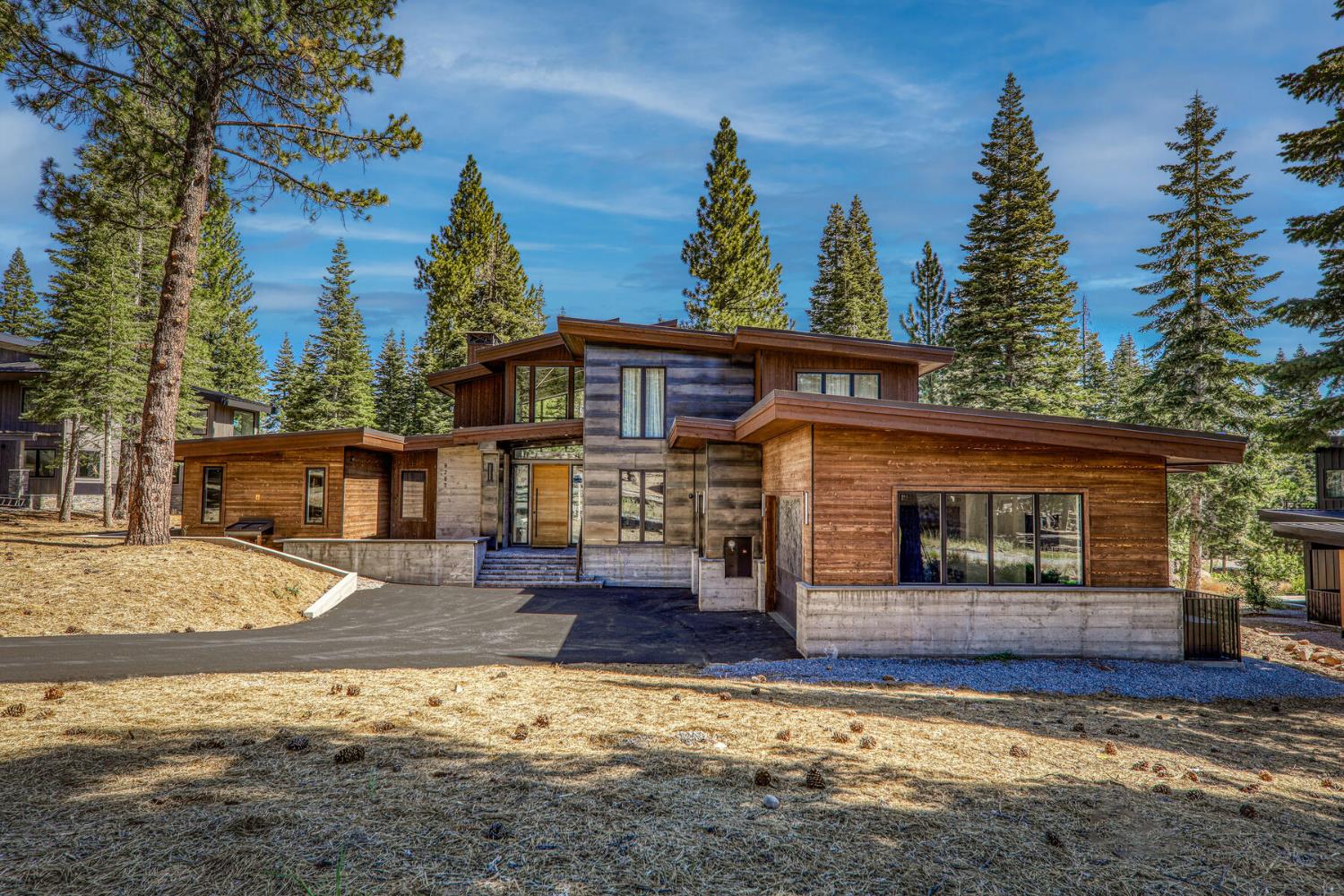 9287 Brae Road