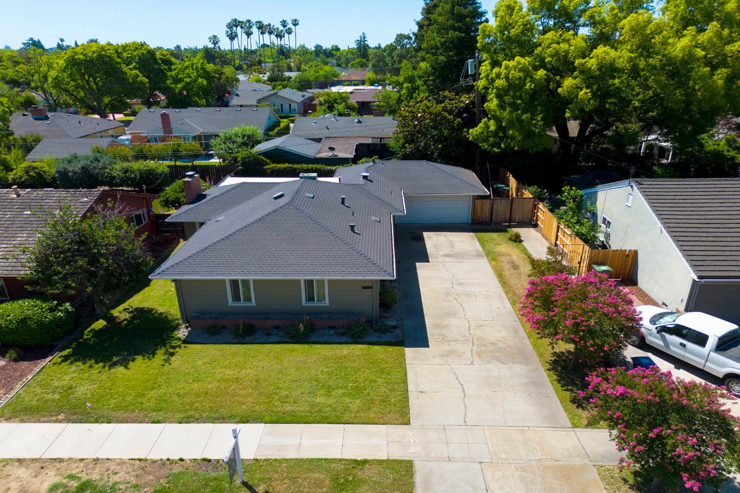 1176 W Mendocino Avenue