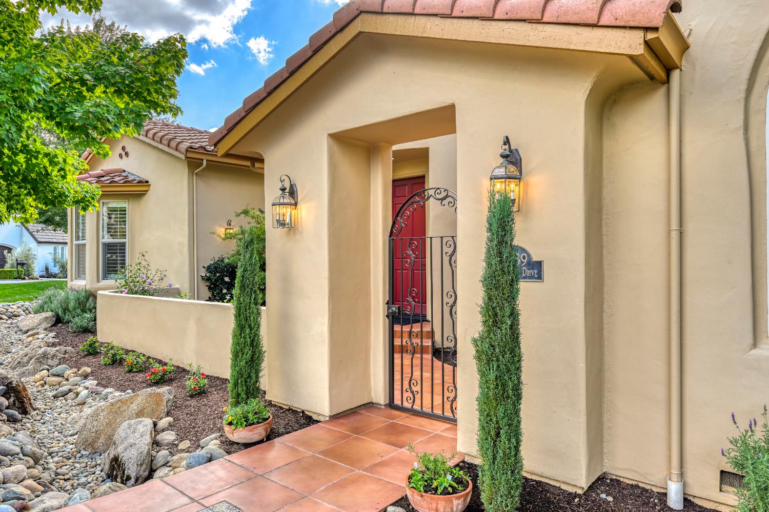 9739 Golf Club Drive
