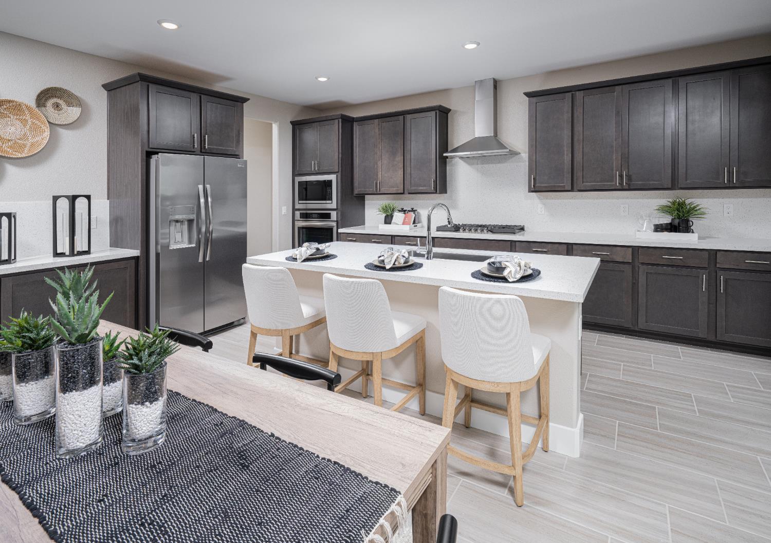 4582 Duckhawk Circle