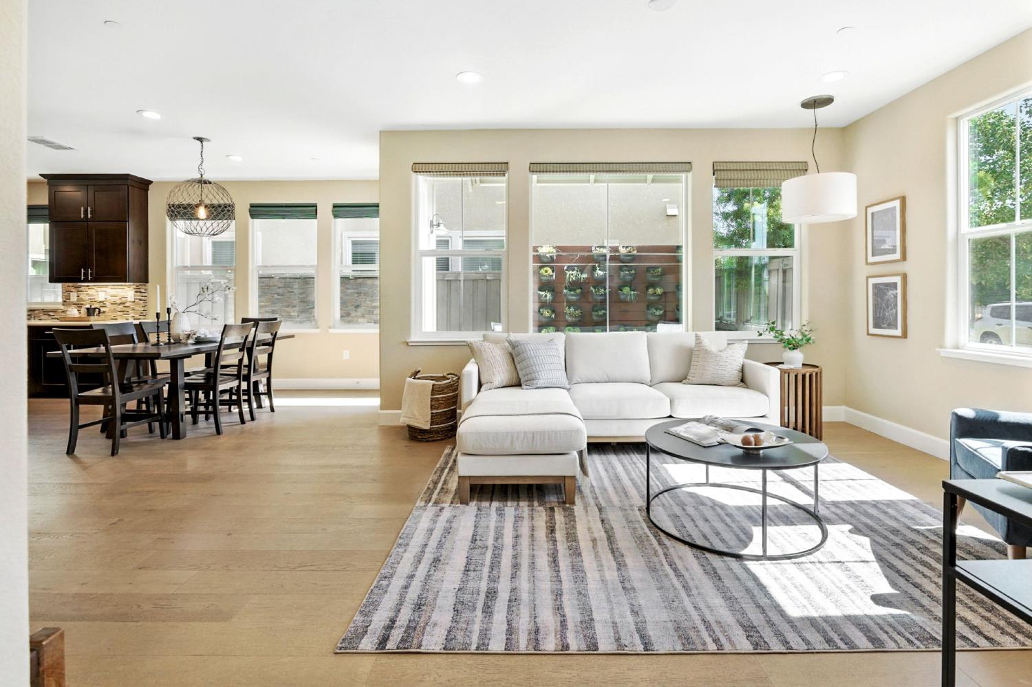 2248 Cannery Loop