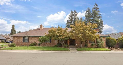 324 Applewood Drive Lodi CA 95242