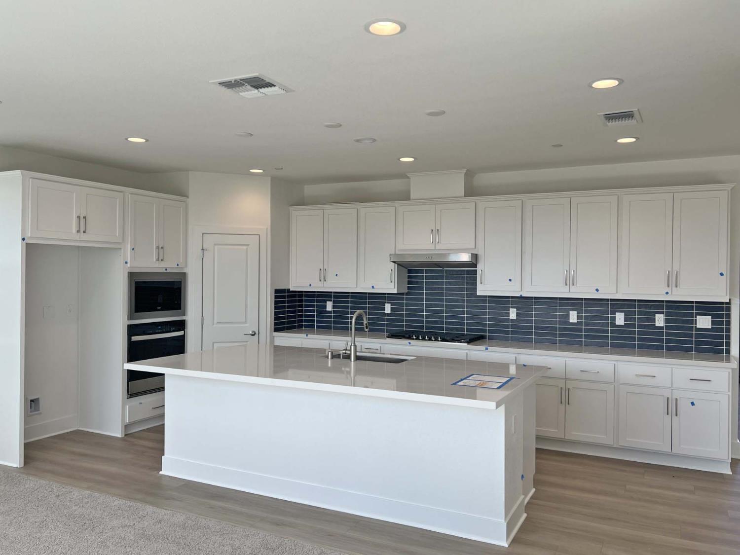 3092 Bosworth Street