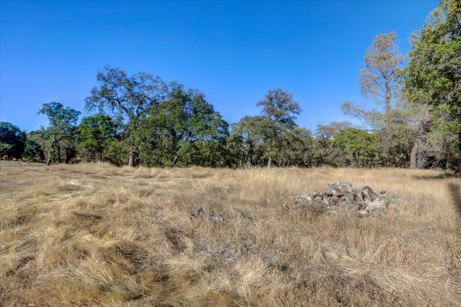 Browns Valley, California 95918, United States, ,Land,Active,192458