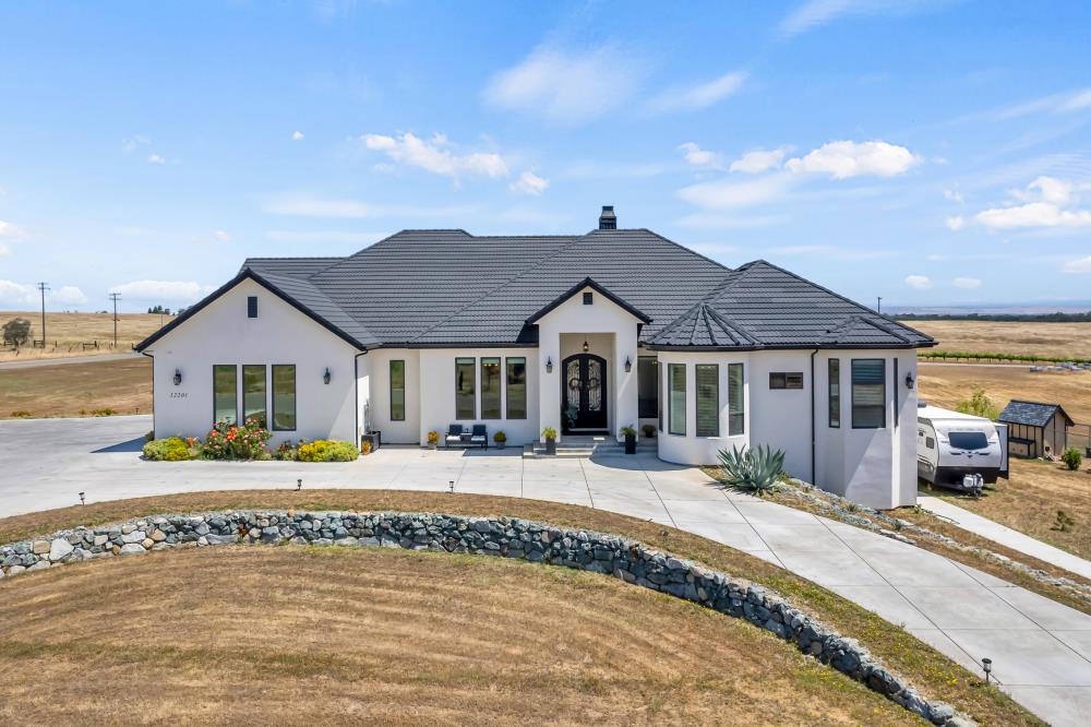 12201 Vineyard Hill Court