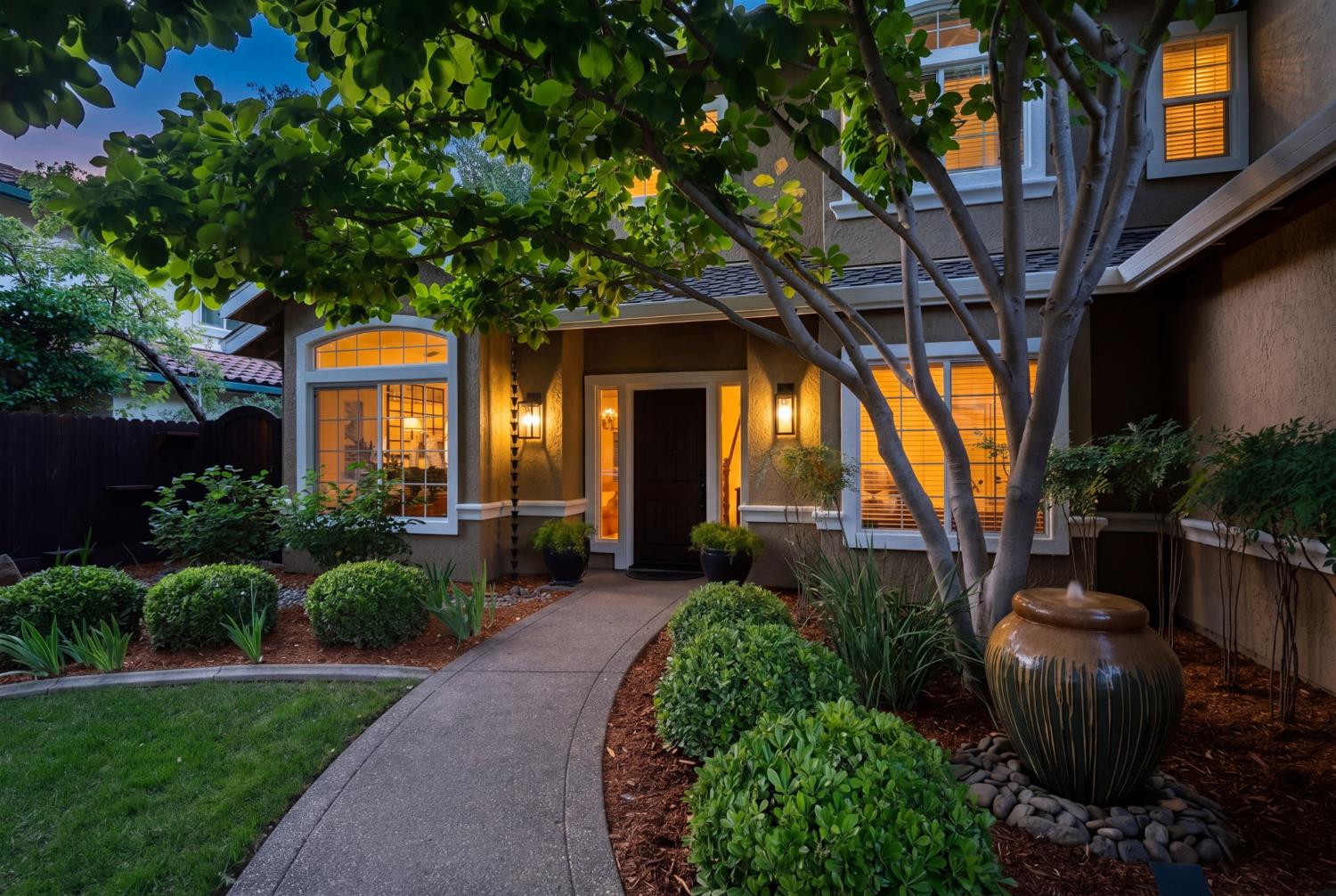 4125 Hackberry Place