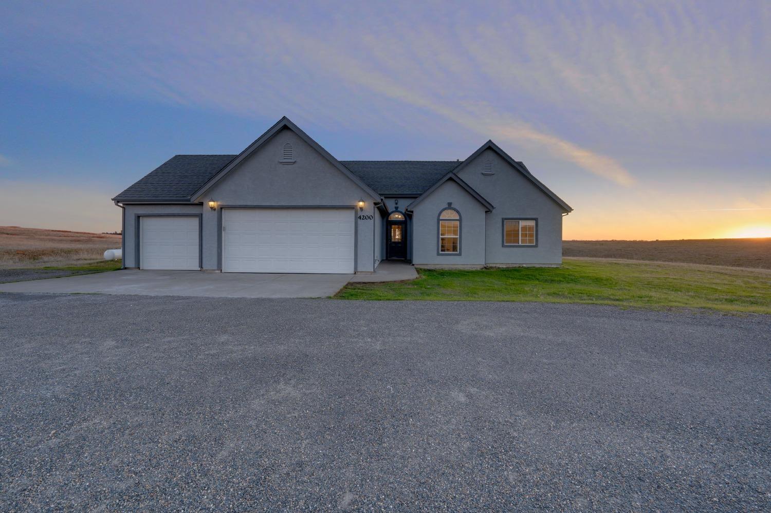 4200 Coulter Lane
