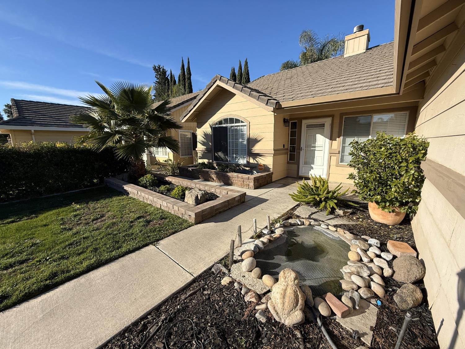 4817 Devereaux Way