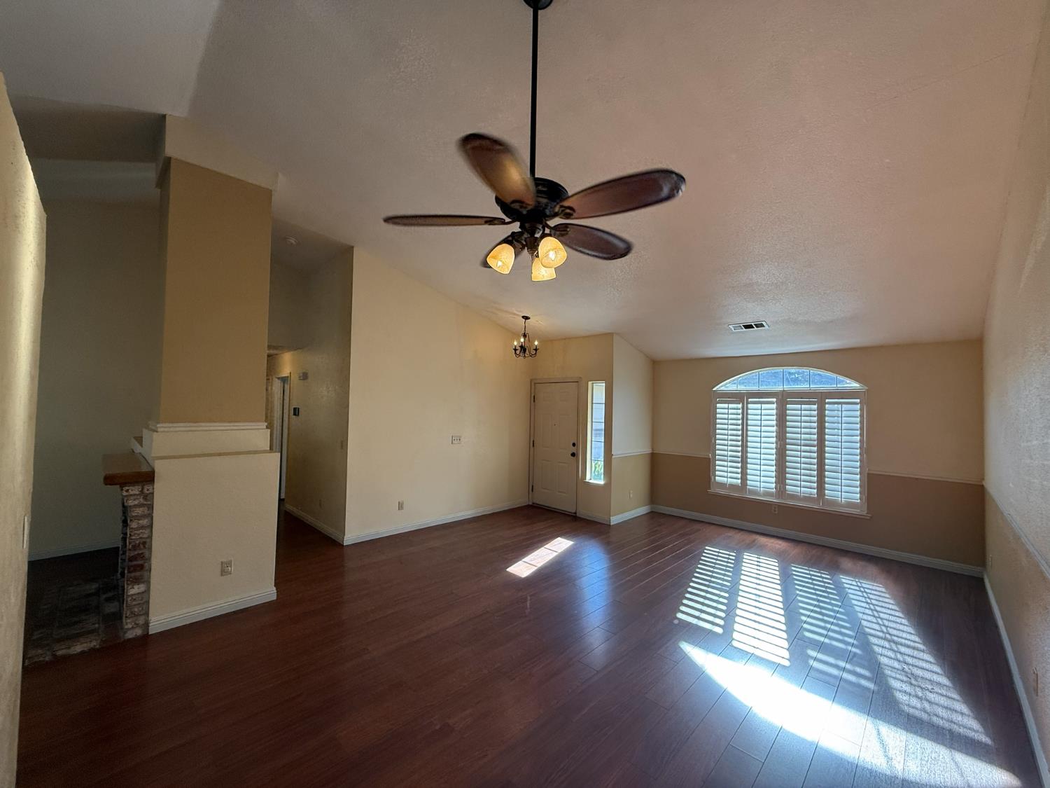 4817 Devereaux Way