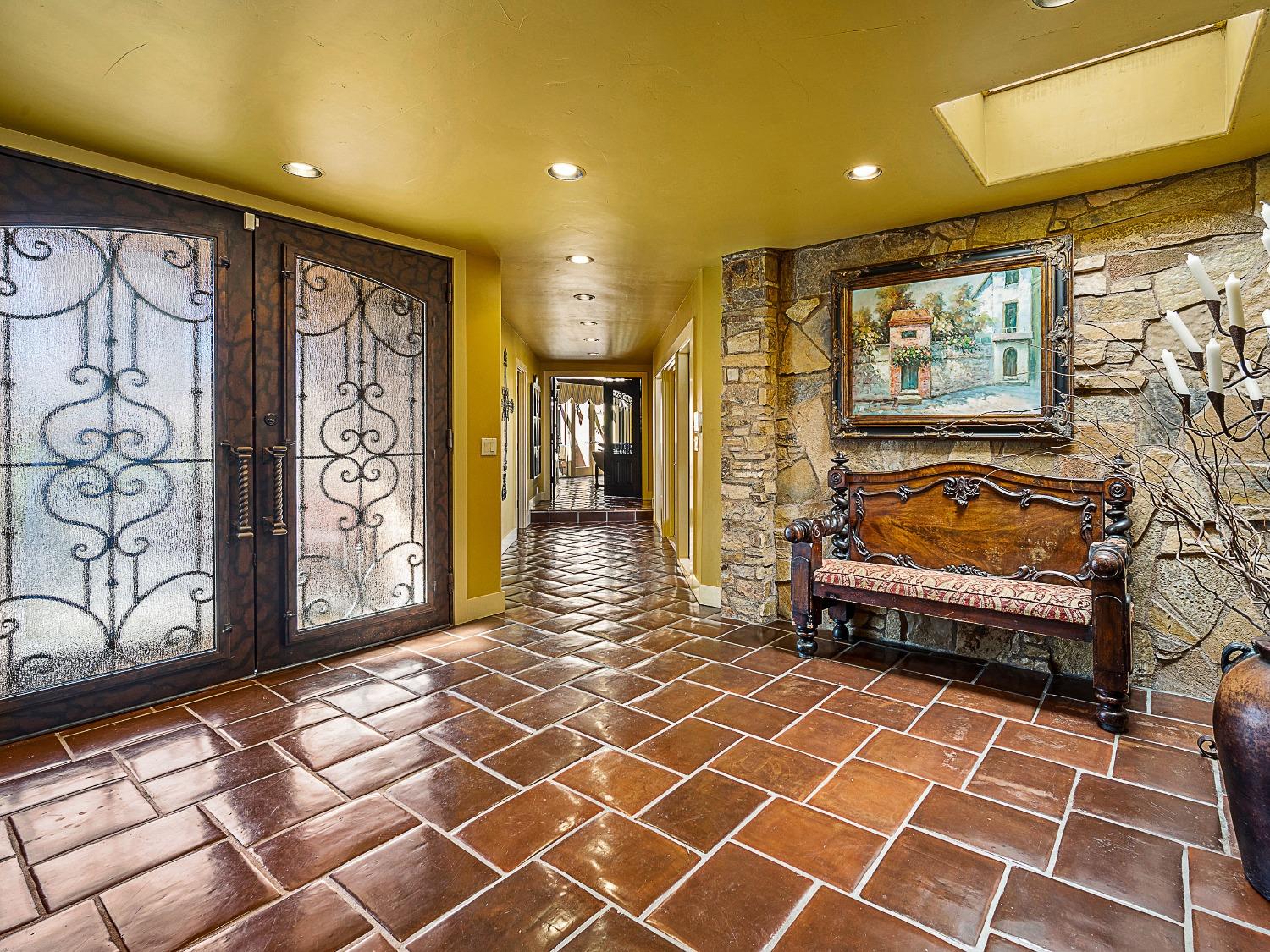 15068 Lago Drive