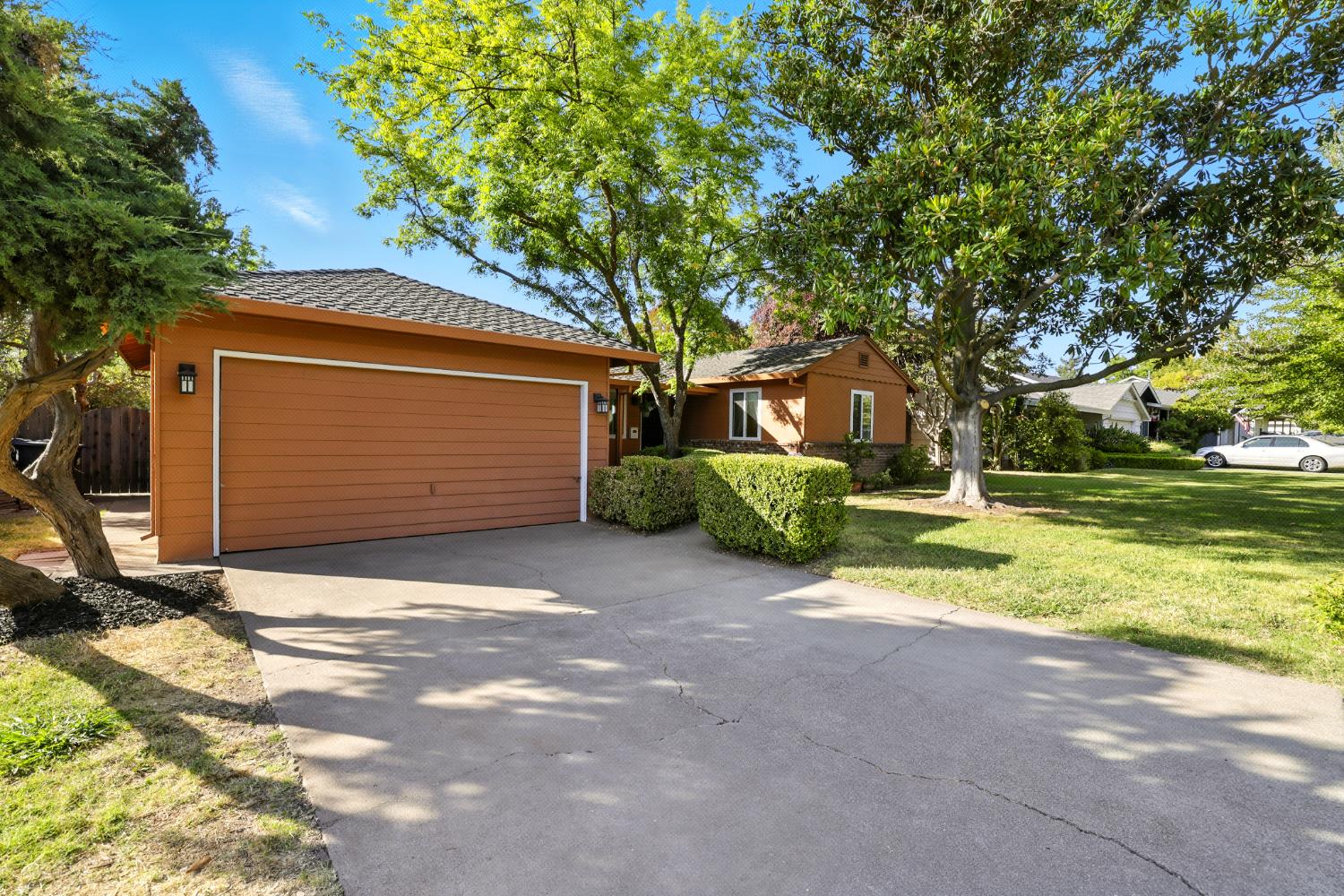 1101 Castec Drive