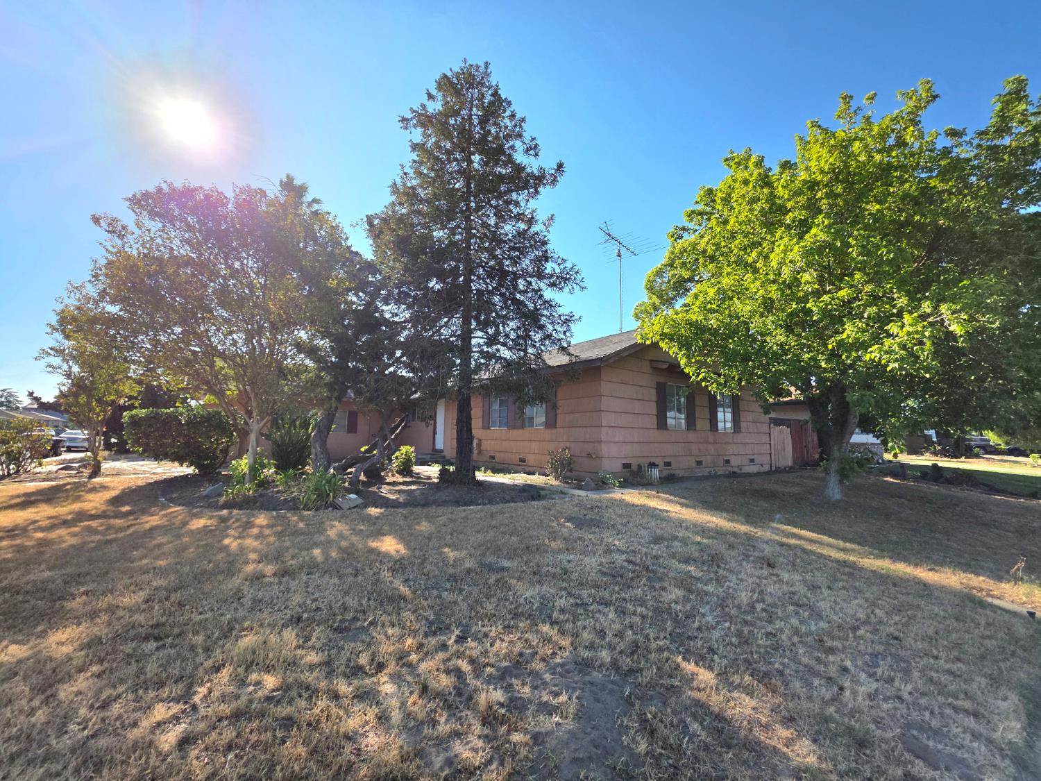 1002 Aldwina Lane