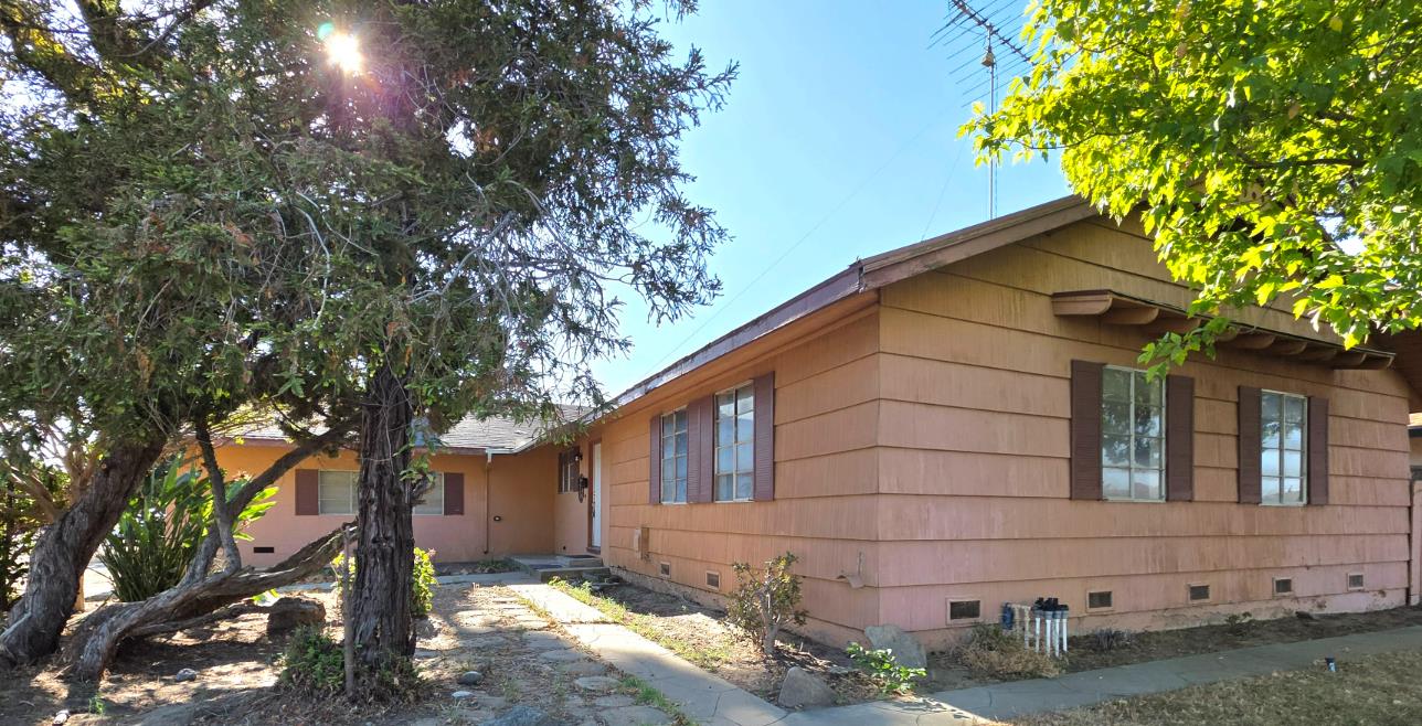 1002 Aldwina Lane