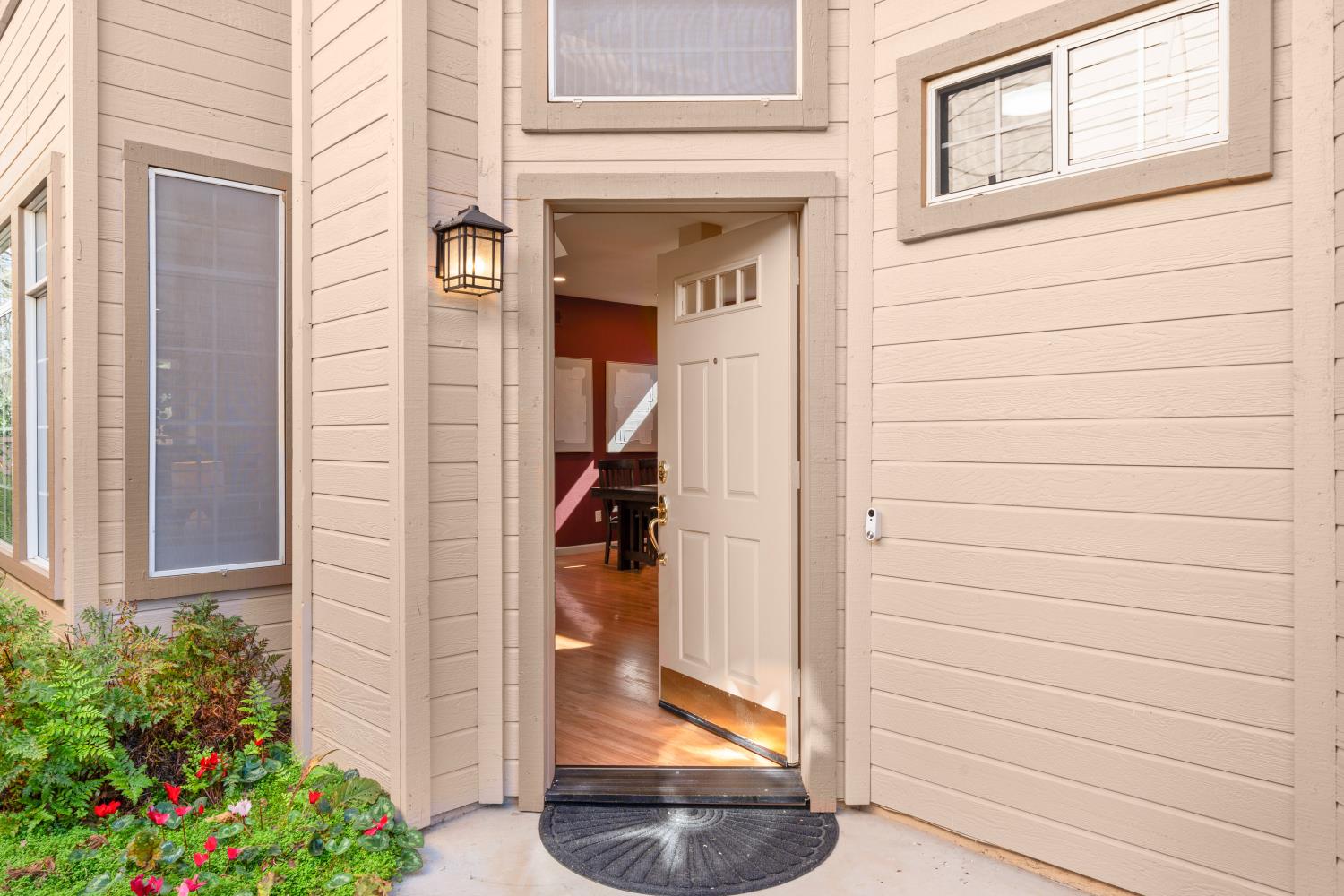 7518 Quail Vista Lane