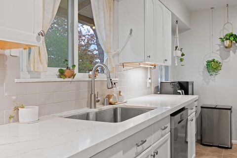 3105 Berkshire Way Sacramento CA 95864