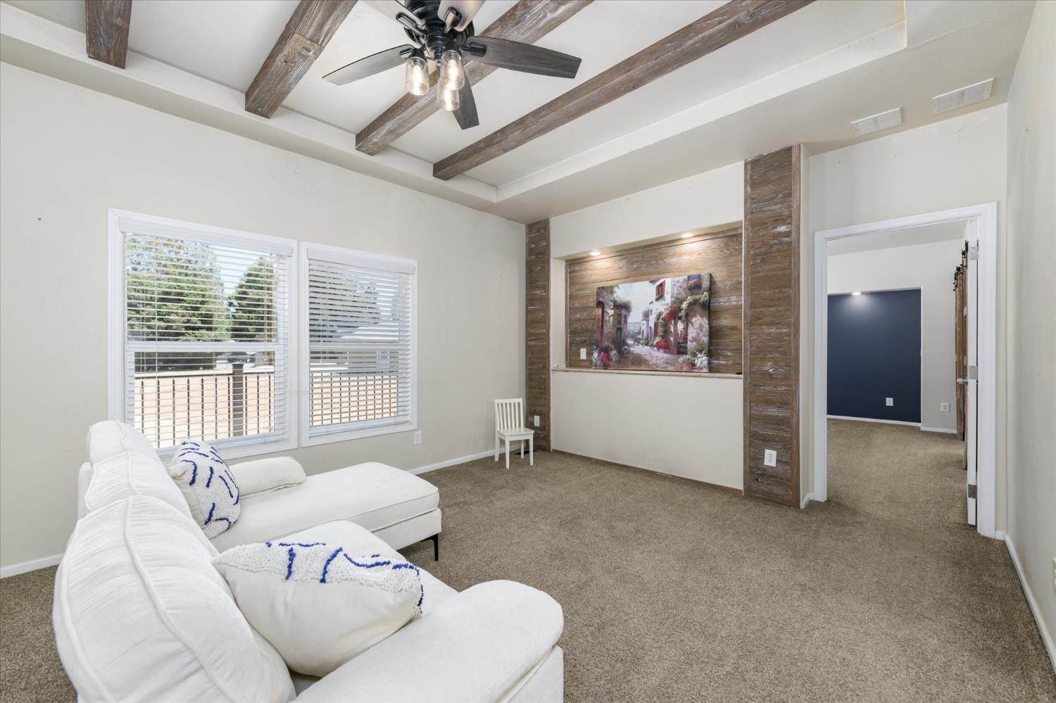 2550 White Oak Road
