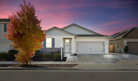 404 Central Pacific Street Lathrop CA 95330