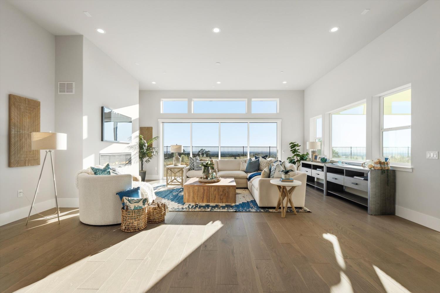 762 Tall Oak Drive