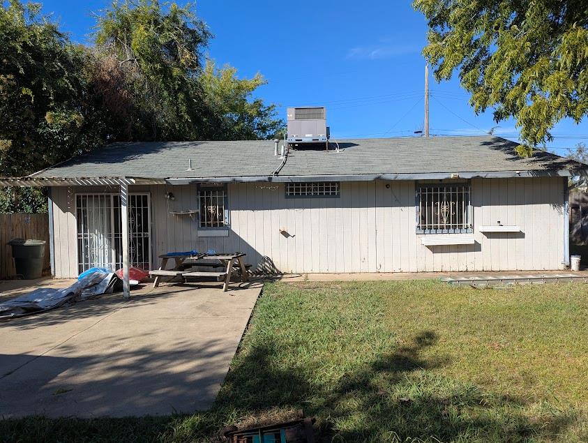 4901 Mascot Avenue