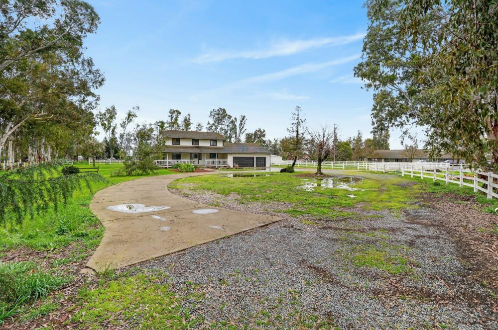 14130 Sargent Avenue