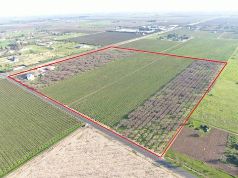 5954 E Hogan Lodi CA 95240