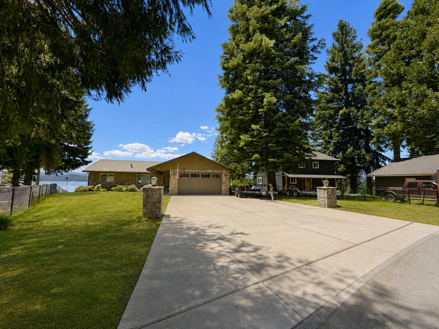 1127 Lassen View Drive