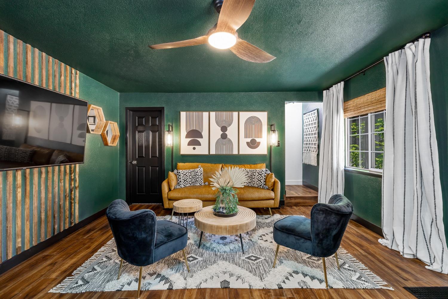 Listing image 1