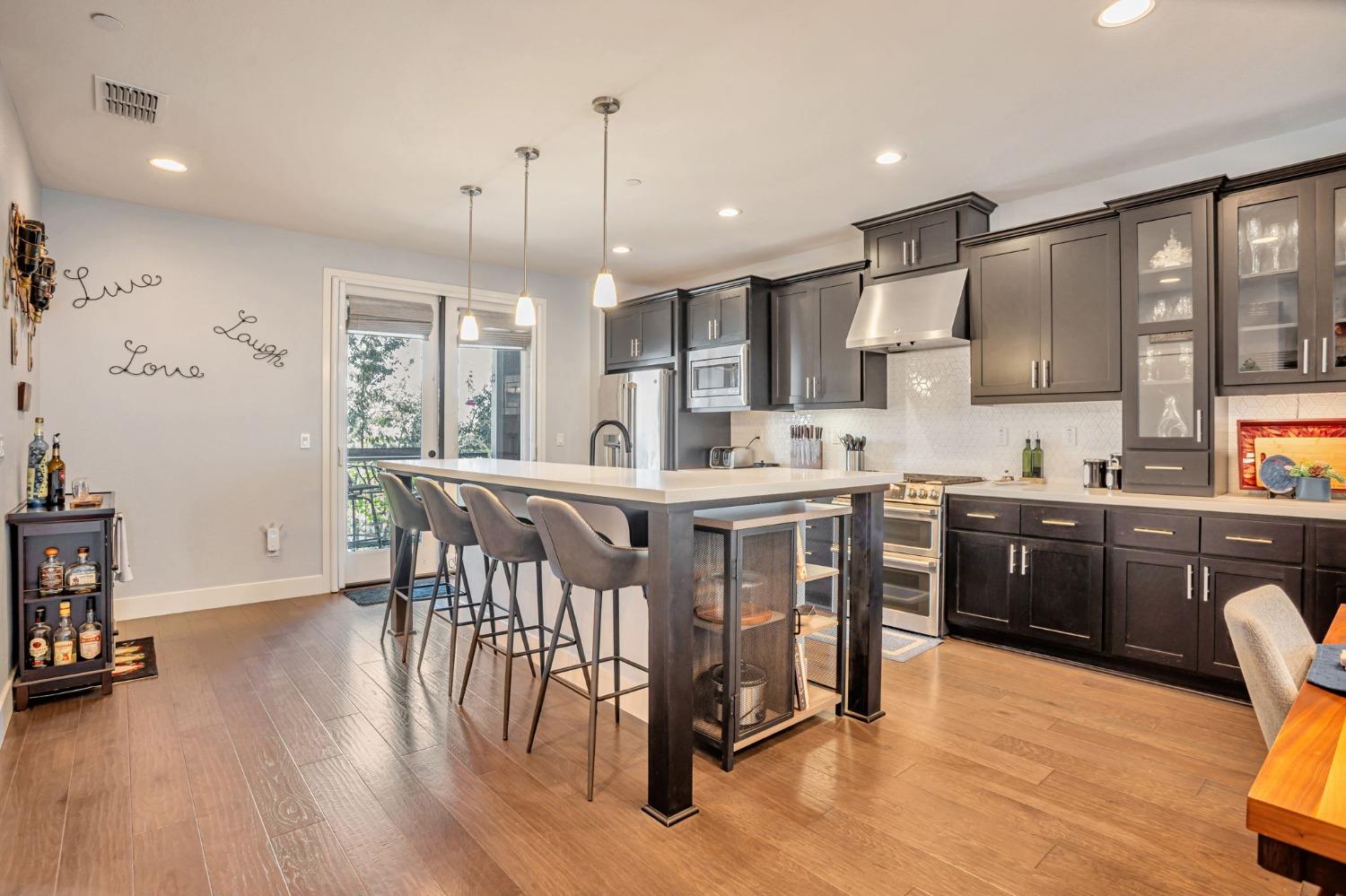 1010 Mint Chip Lane
