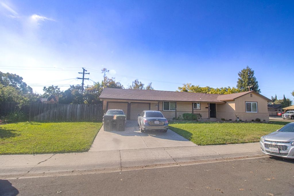 Photo of 8347 San Pablo Way, Stockton, CA 95209 (MLS # 225136704)