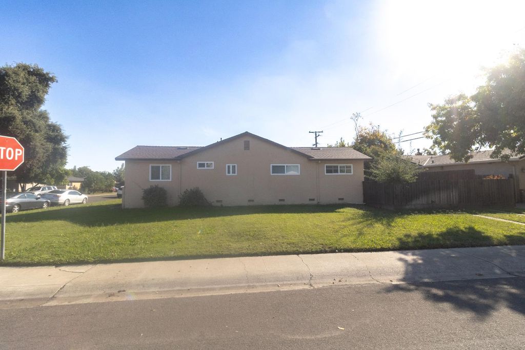Photo of 8347 San Pablo Way, Stockton, CA 95209 (MLS # 225136704)