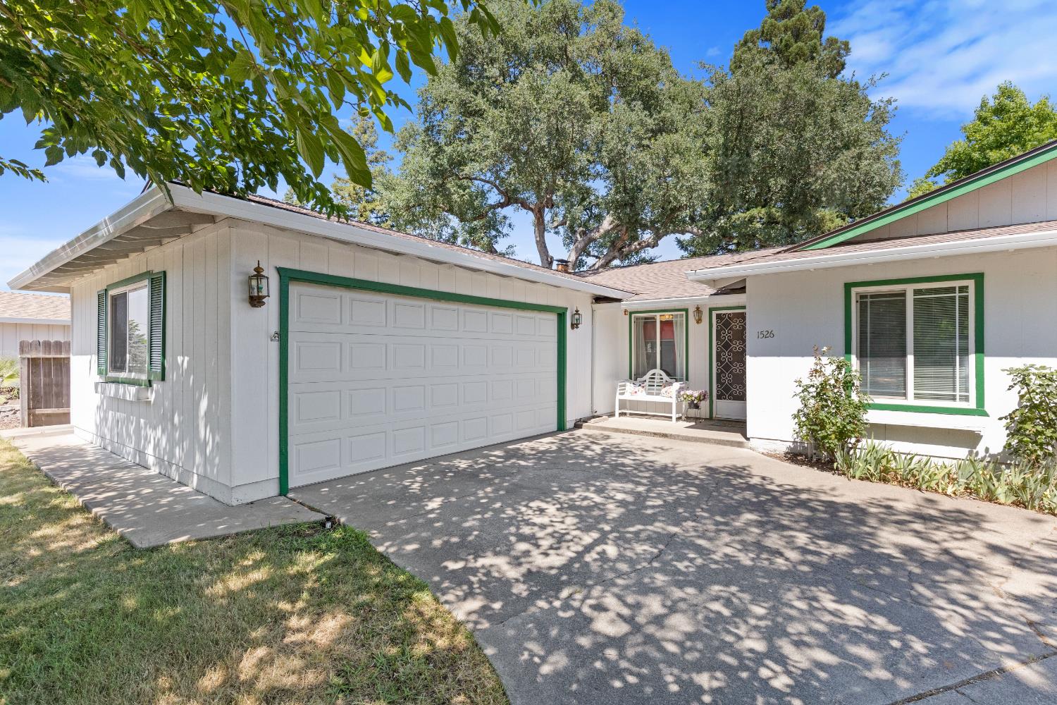 1526 Quail Circle