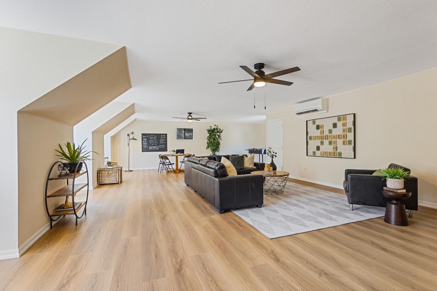 1317 Oak Creek Court