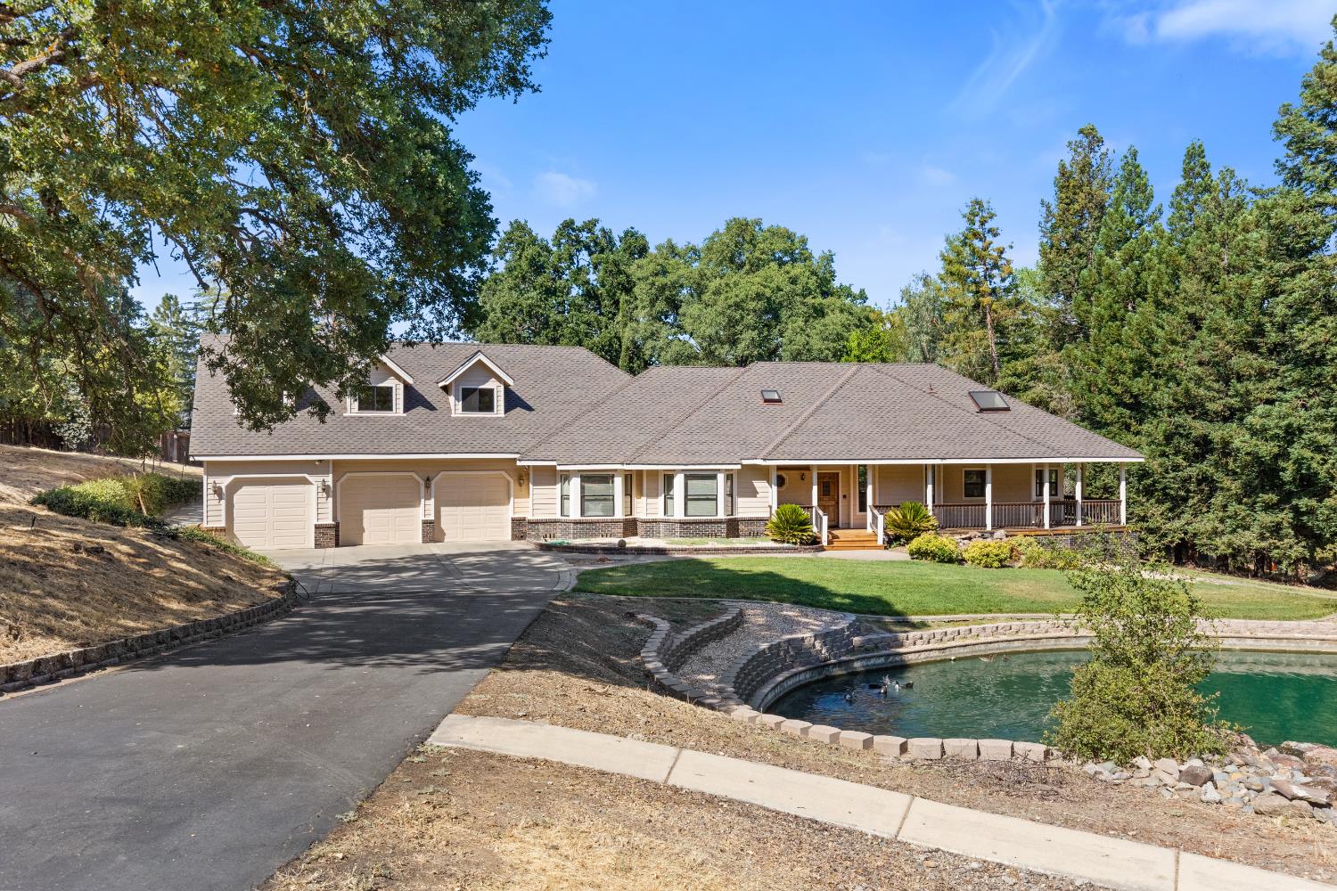 1317 Oak Creek Court