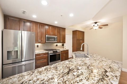 6530 Hearthstone Circle CI611 Rocklin CA 95677